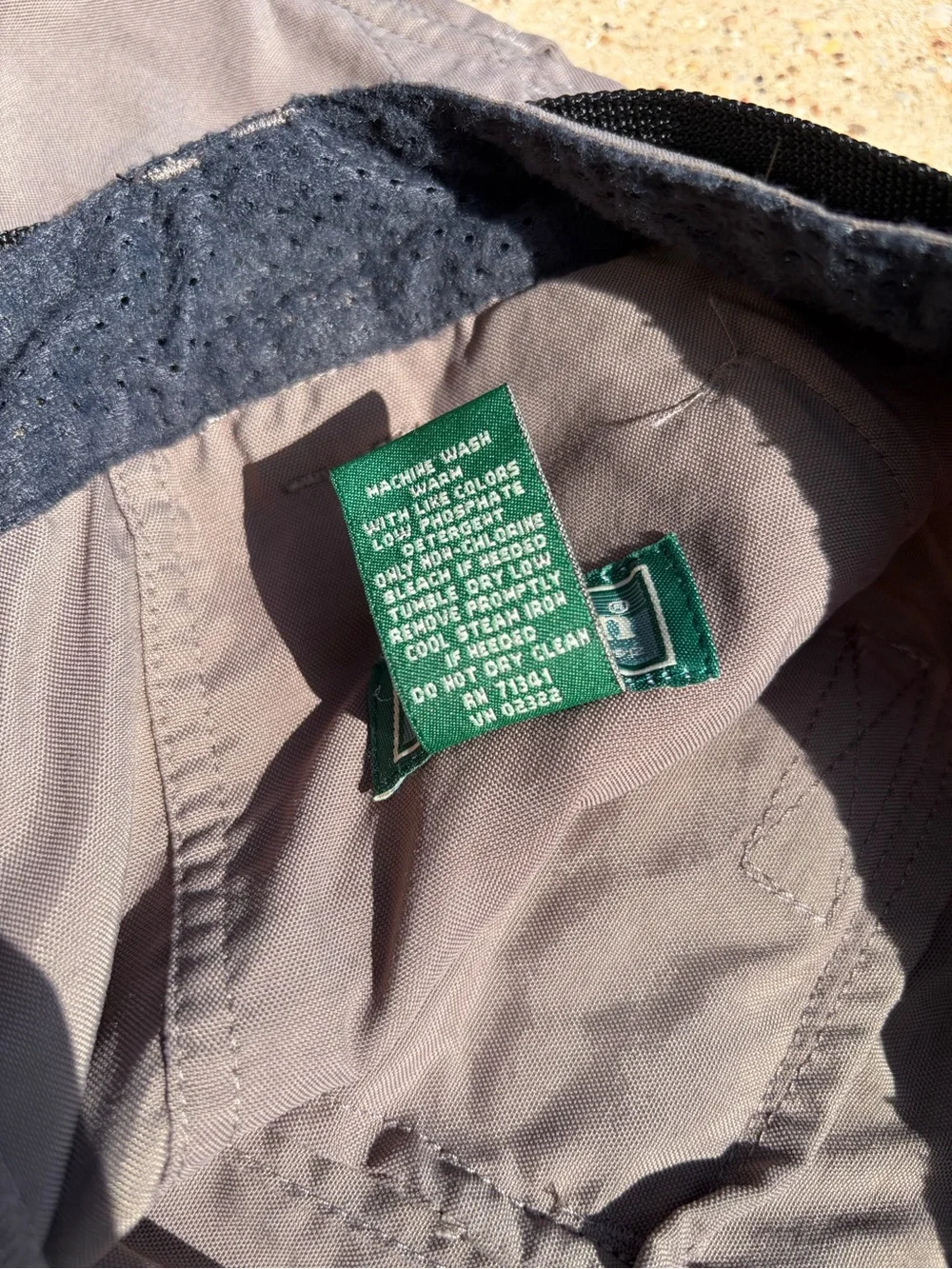 VTG L.L. Bean Men’s M Reg Convertible Zip Off Hiking Pants Integrated Belt Nylon